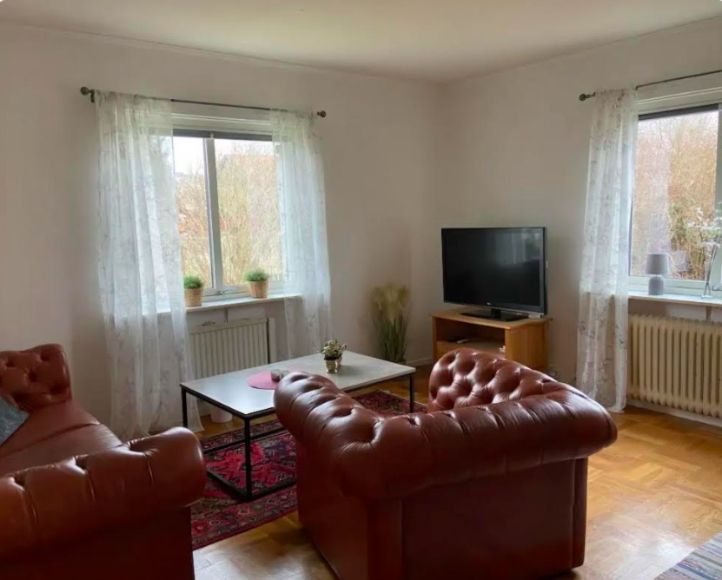 Varberg - 6rok - 9mån - 18.000kr/mån