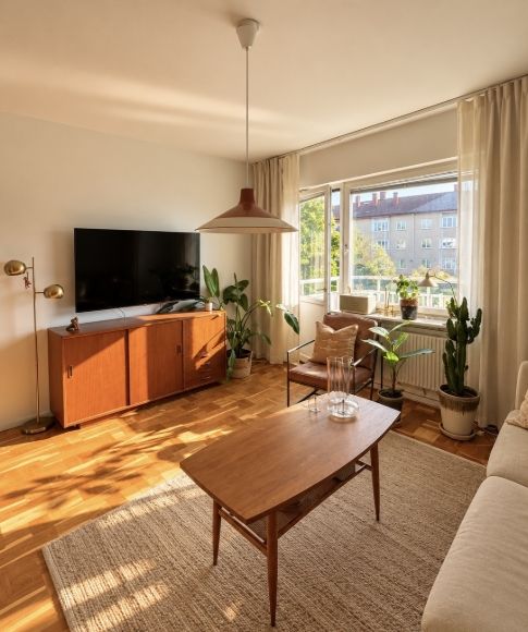 Västerås - 1rok - 12mån - 9.085kr/mån