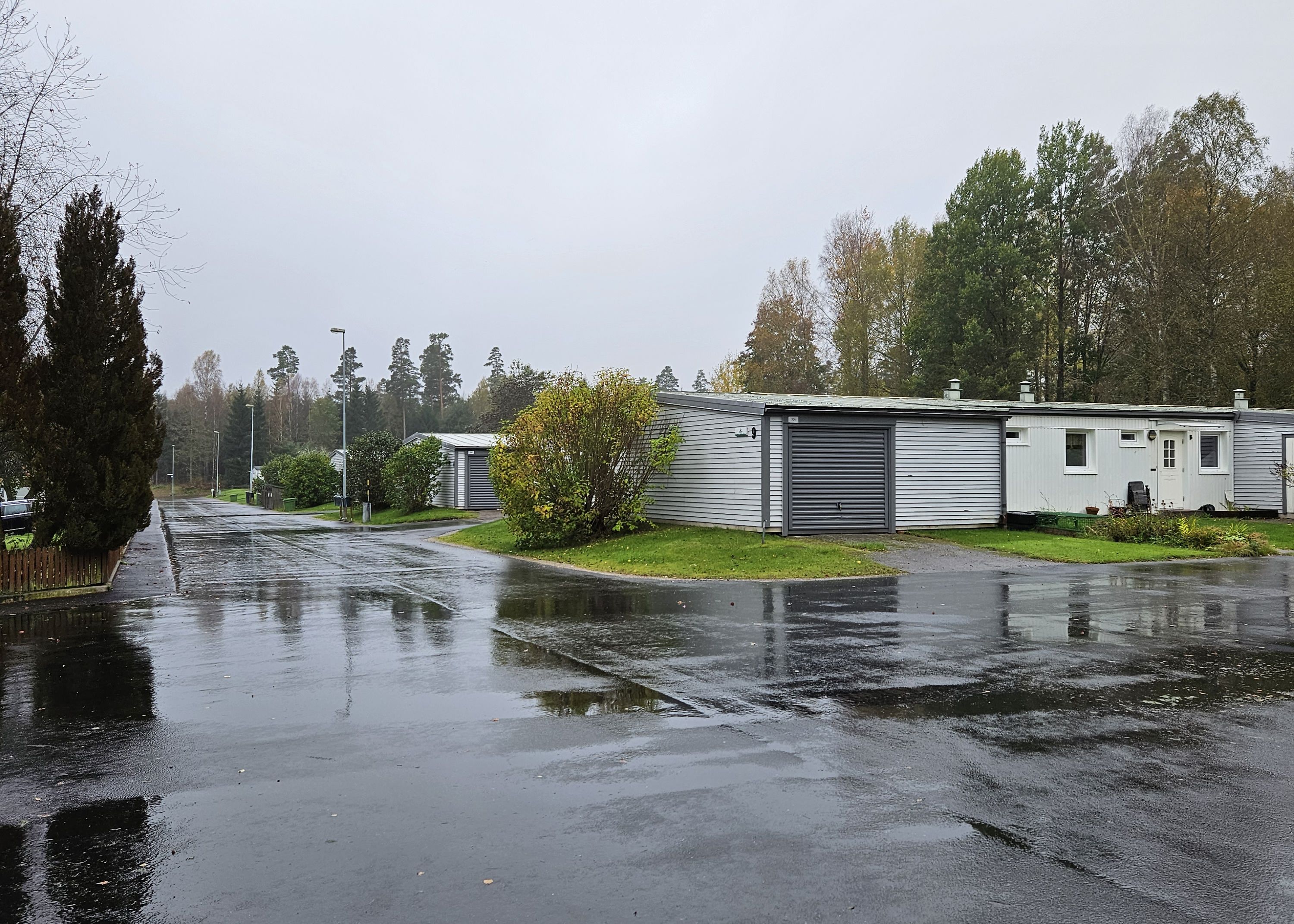 Enrumslägenhet med egen ingång