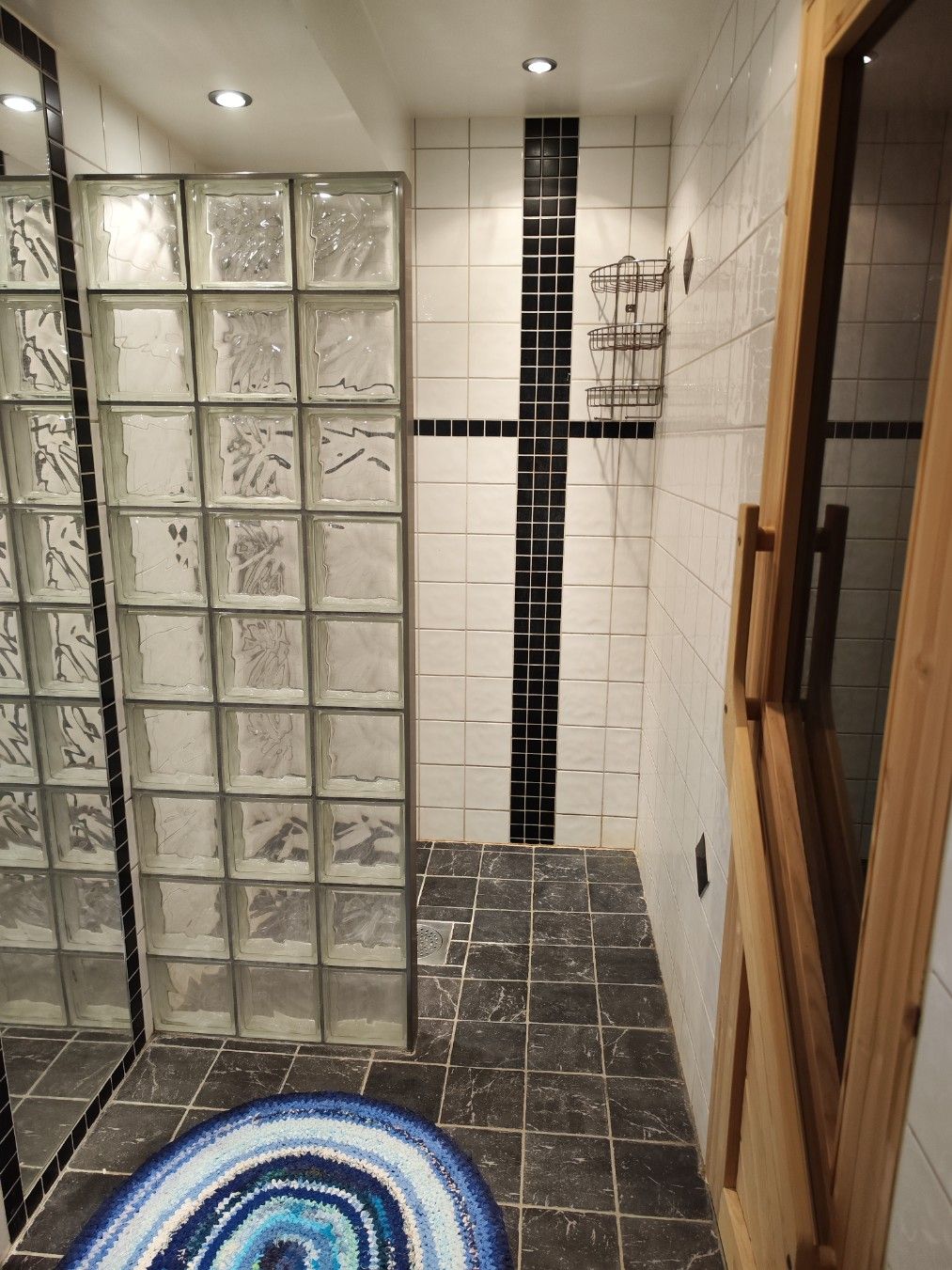 Lägenhet i villa med uteplats