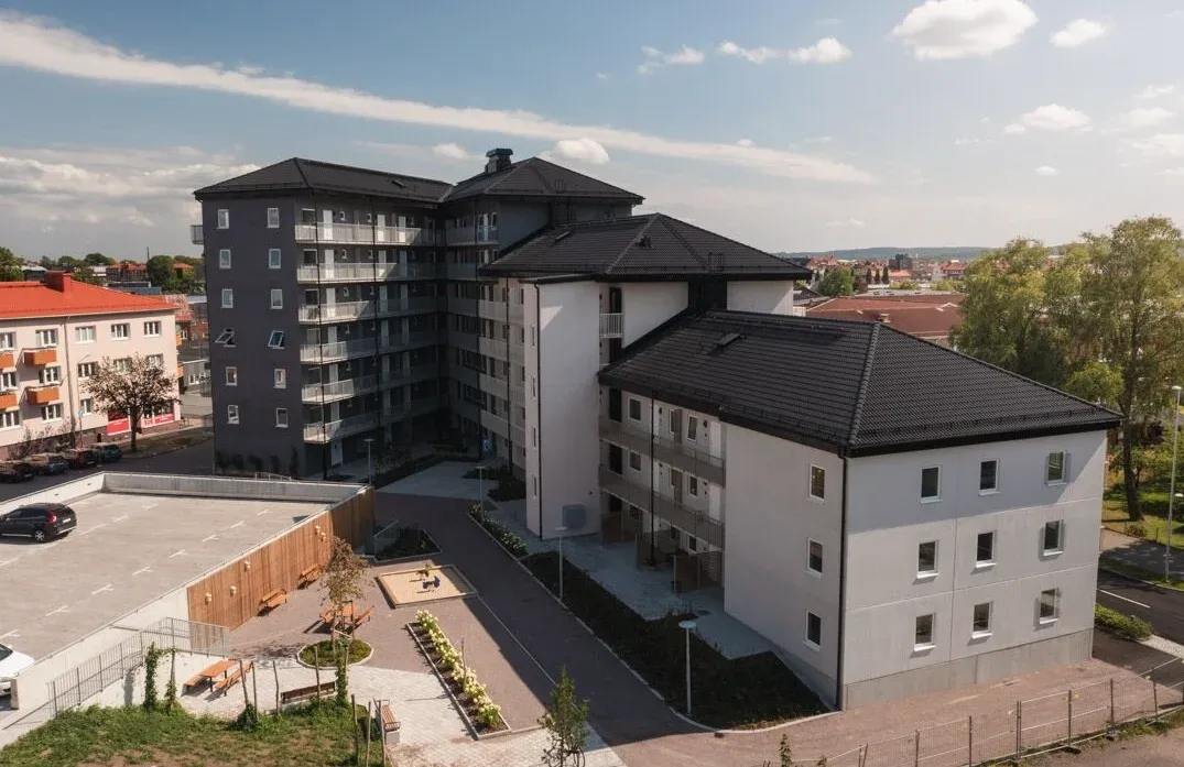 3 rok med balkong i sydvästläge i centrala Hässleholm