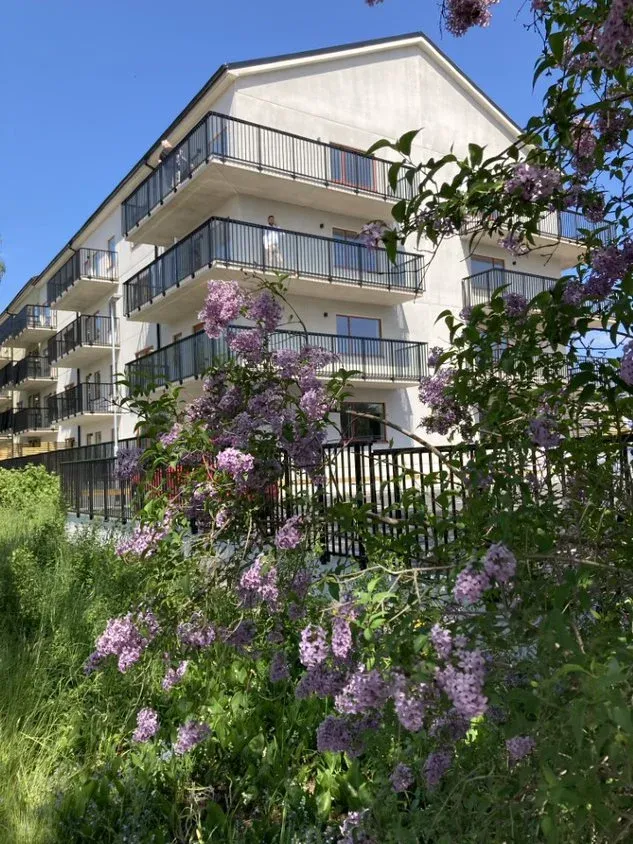 Ljus och välplanerad 3 rok på plan 3