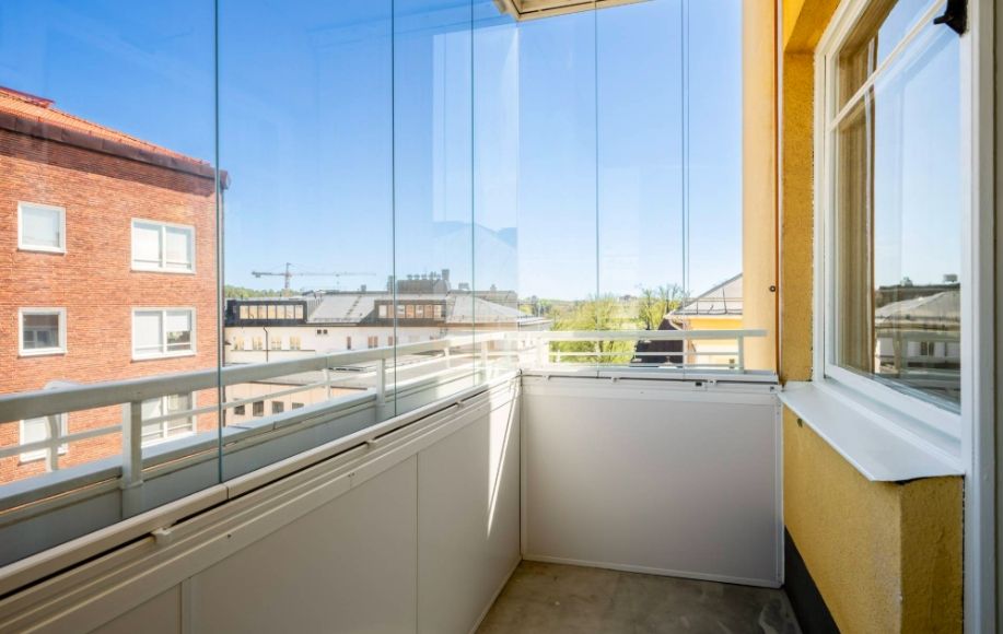 Södertälje - 3rok - 6mån - 12.075kr/mån