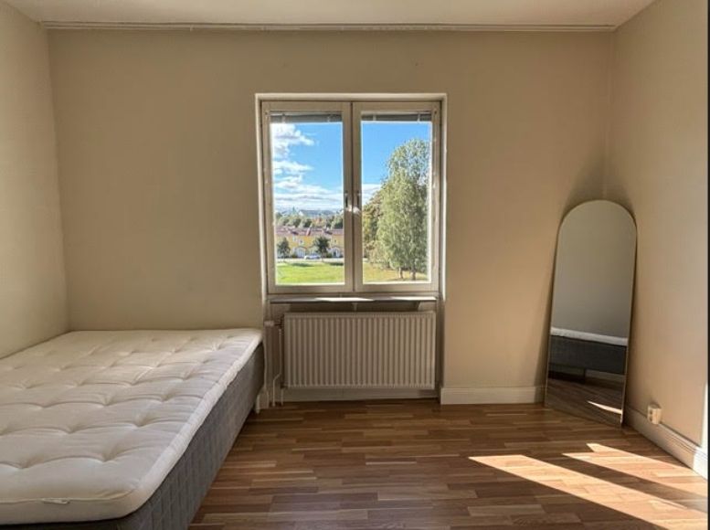 Gävle - 3rok - 7mån - 9.775kr/mån