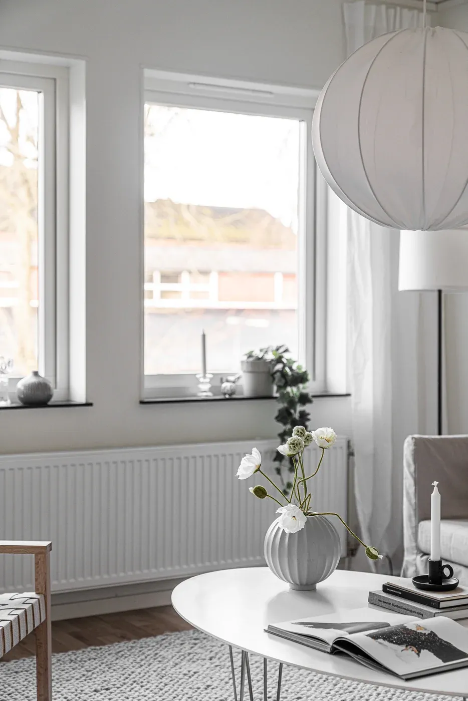 Modern hörnlägenhet med uteplats i söderläge