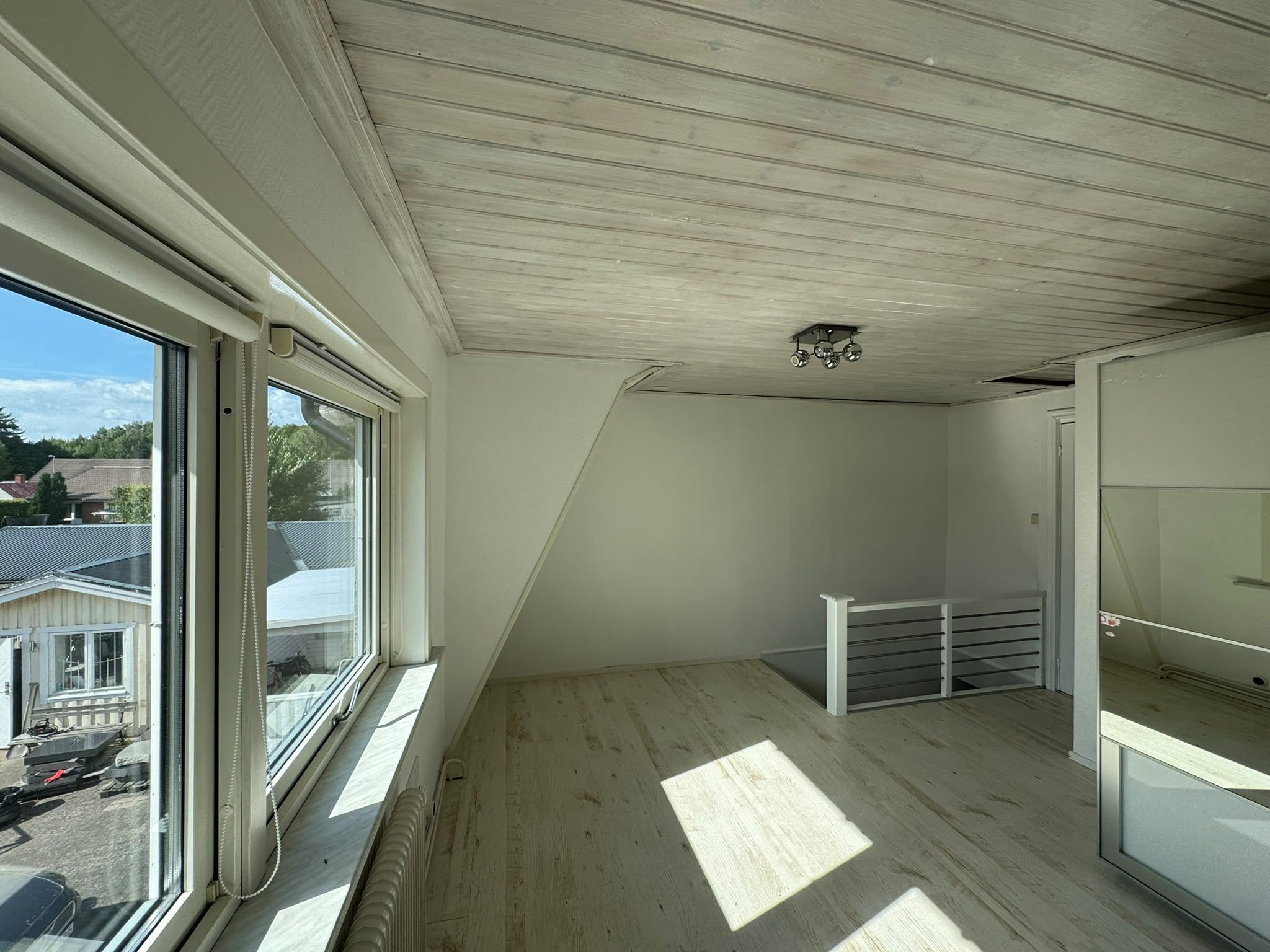 Mysigt hus med stor trädgård i Vinslöv