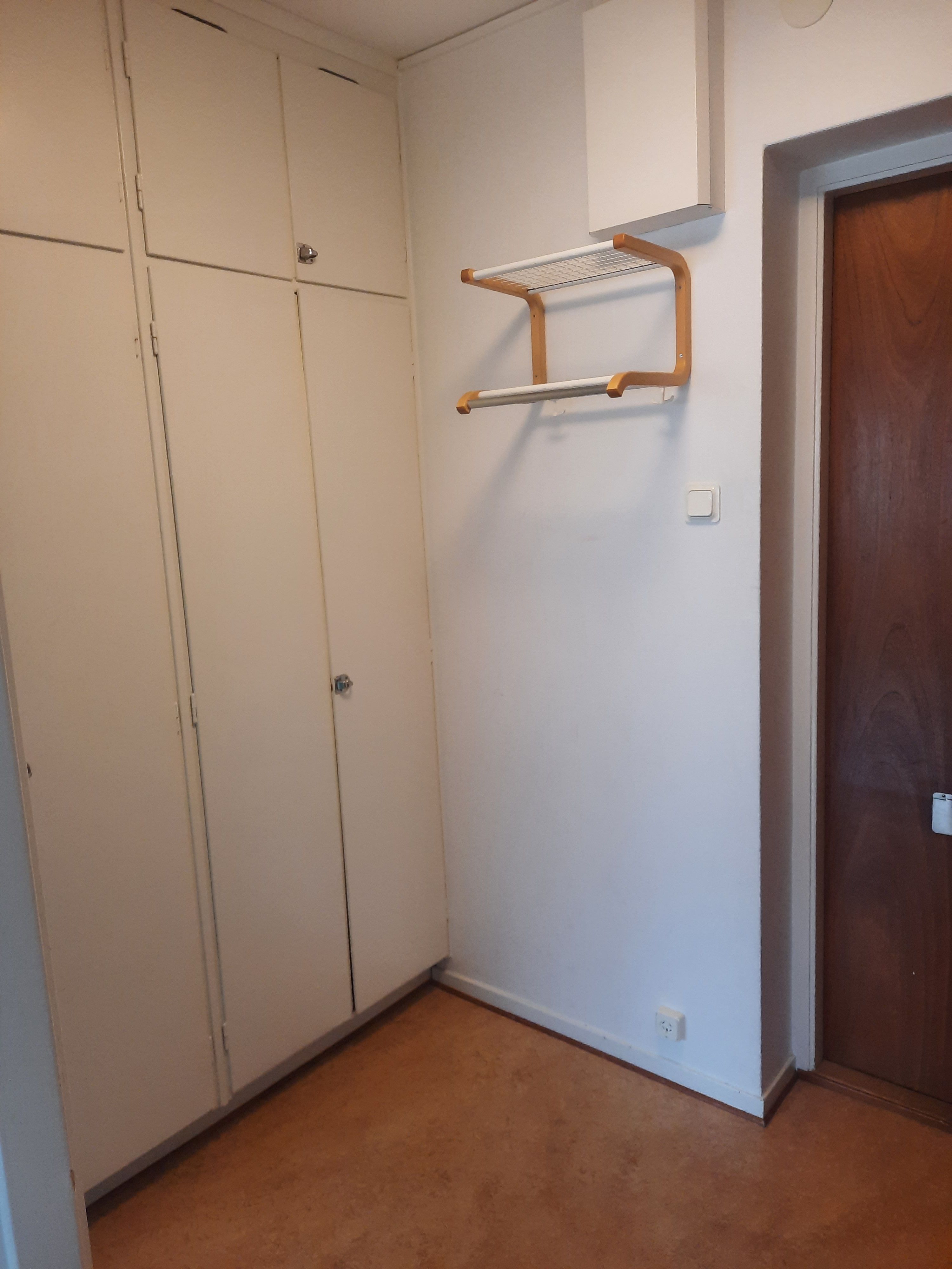 1 rums hus i ÖREBRO