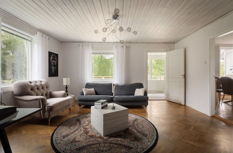 Lerum - 7rok - 12mån - 19.550kr/mån