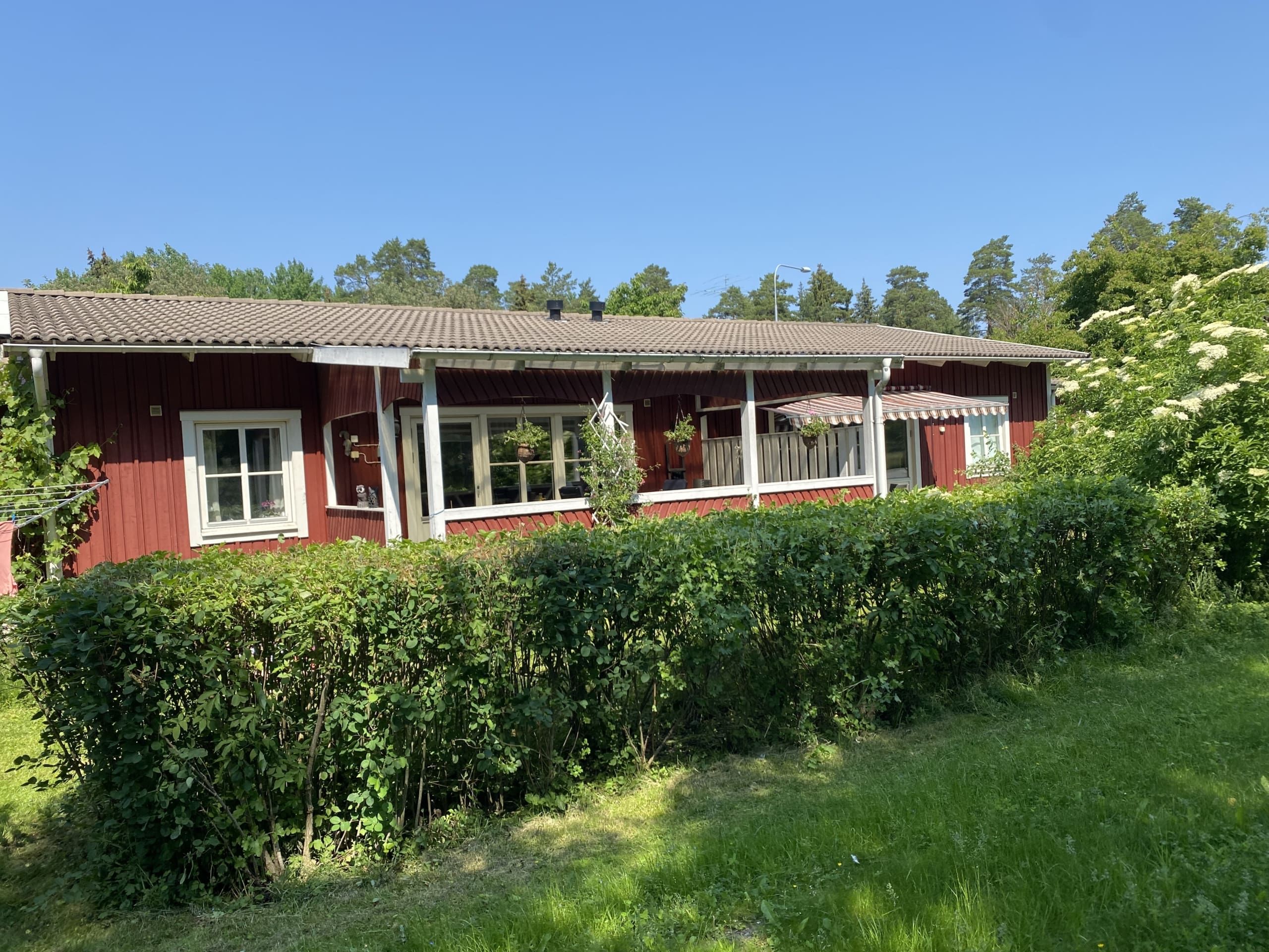 Fjärdhundra: Härlig trea i radhusområde