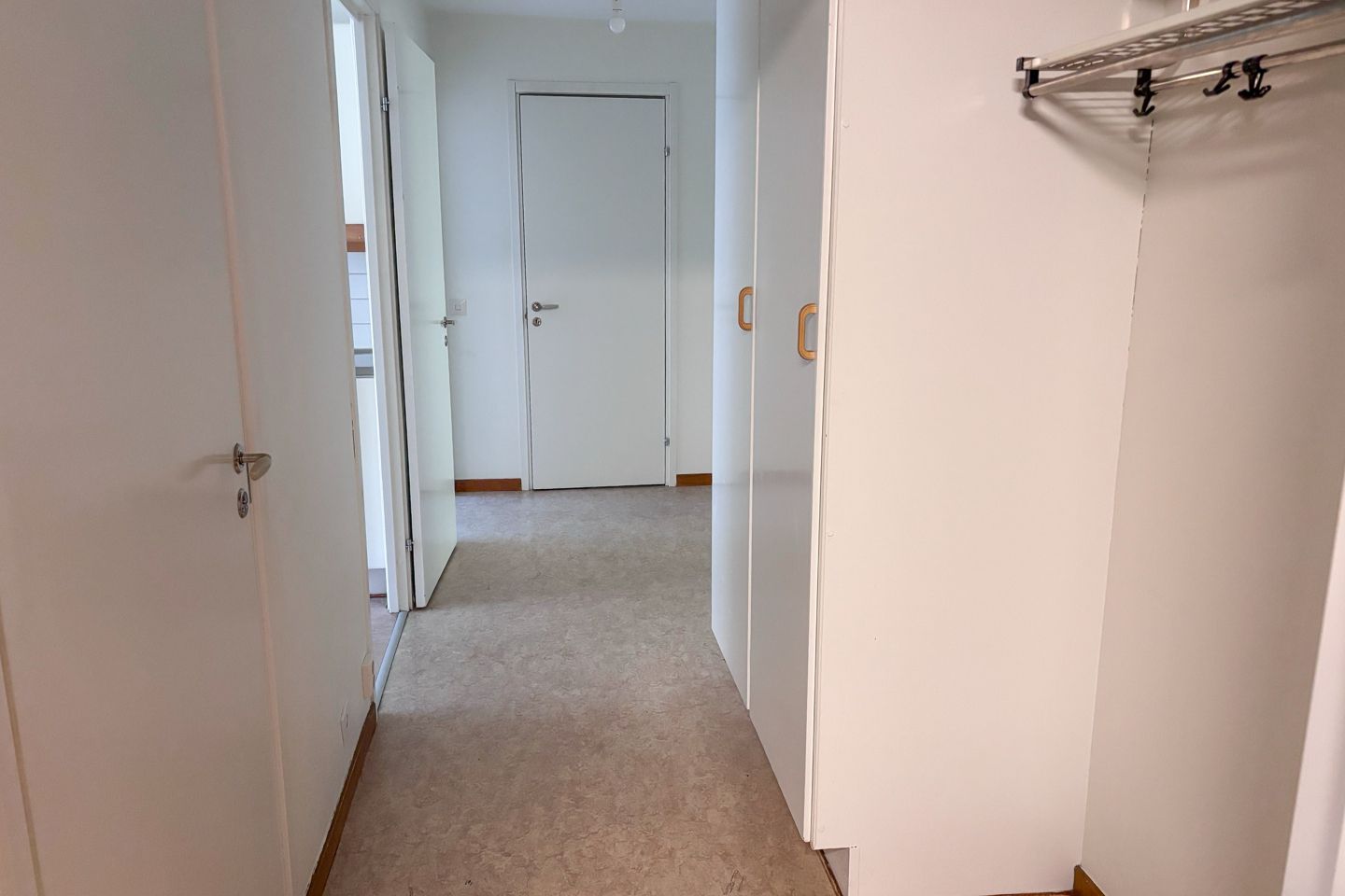 2 rums hus i ÖREBRO