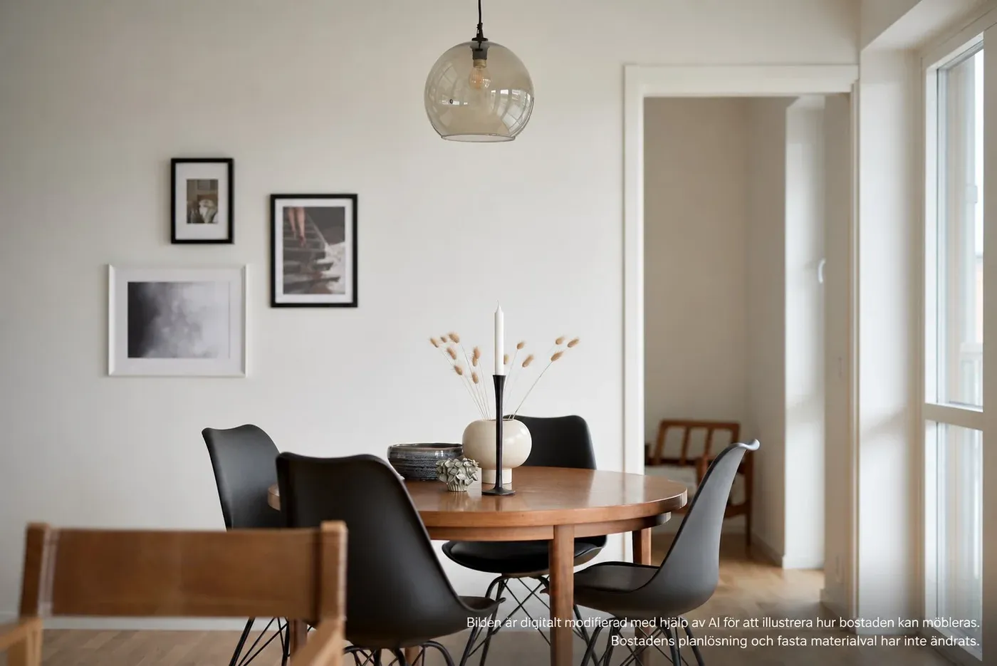 Ljus och modern 4 rok med balkong i västerläge
