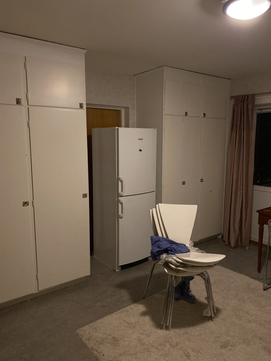Ett Rum i en stor Trea 