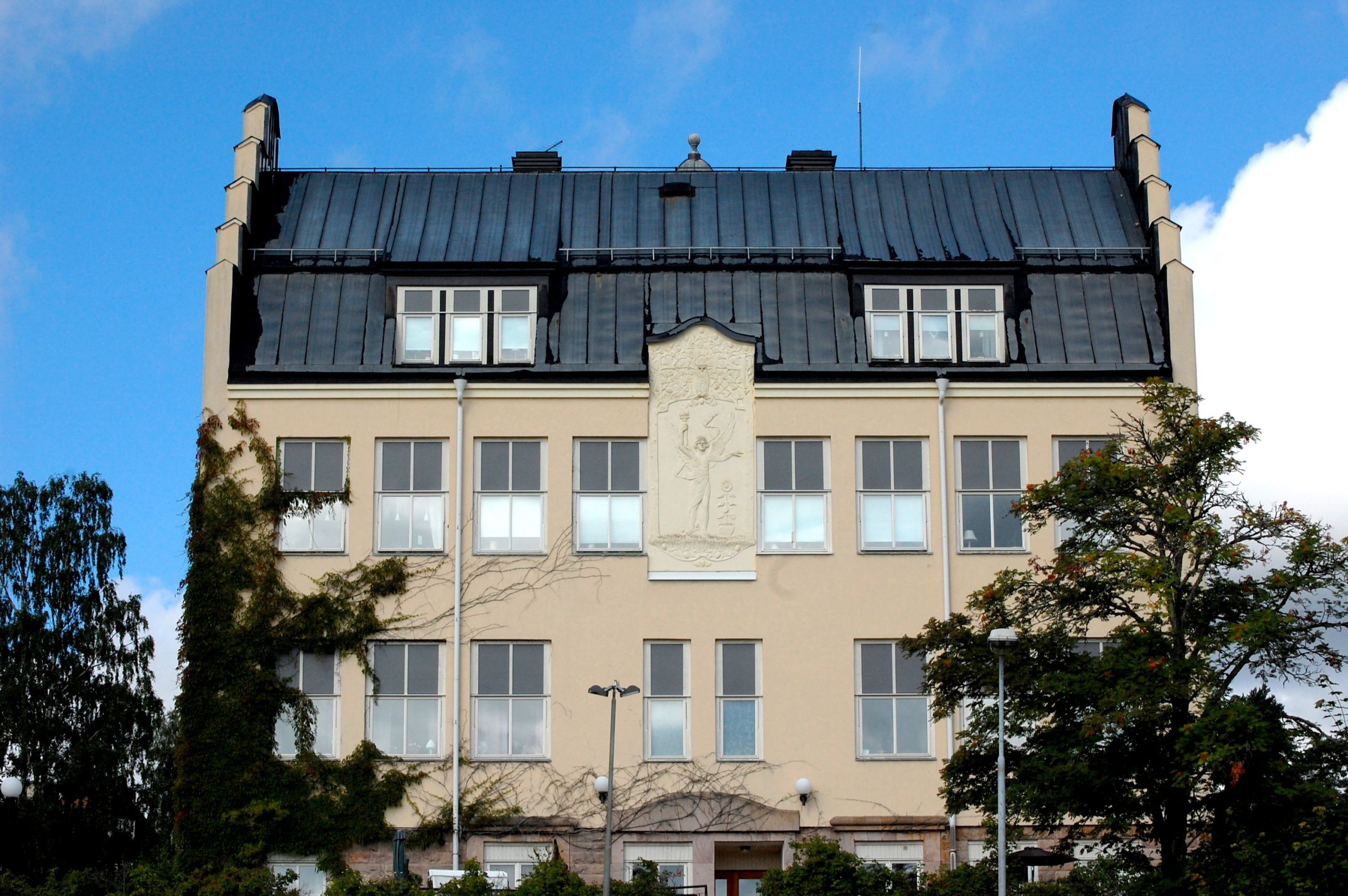 Trevlig trea i fd Stenbacksskolan