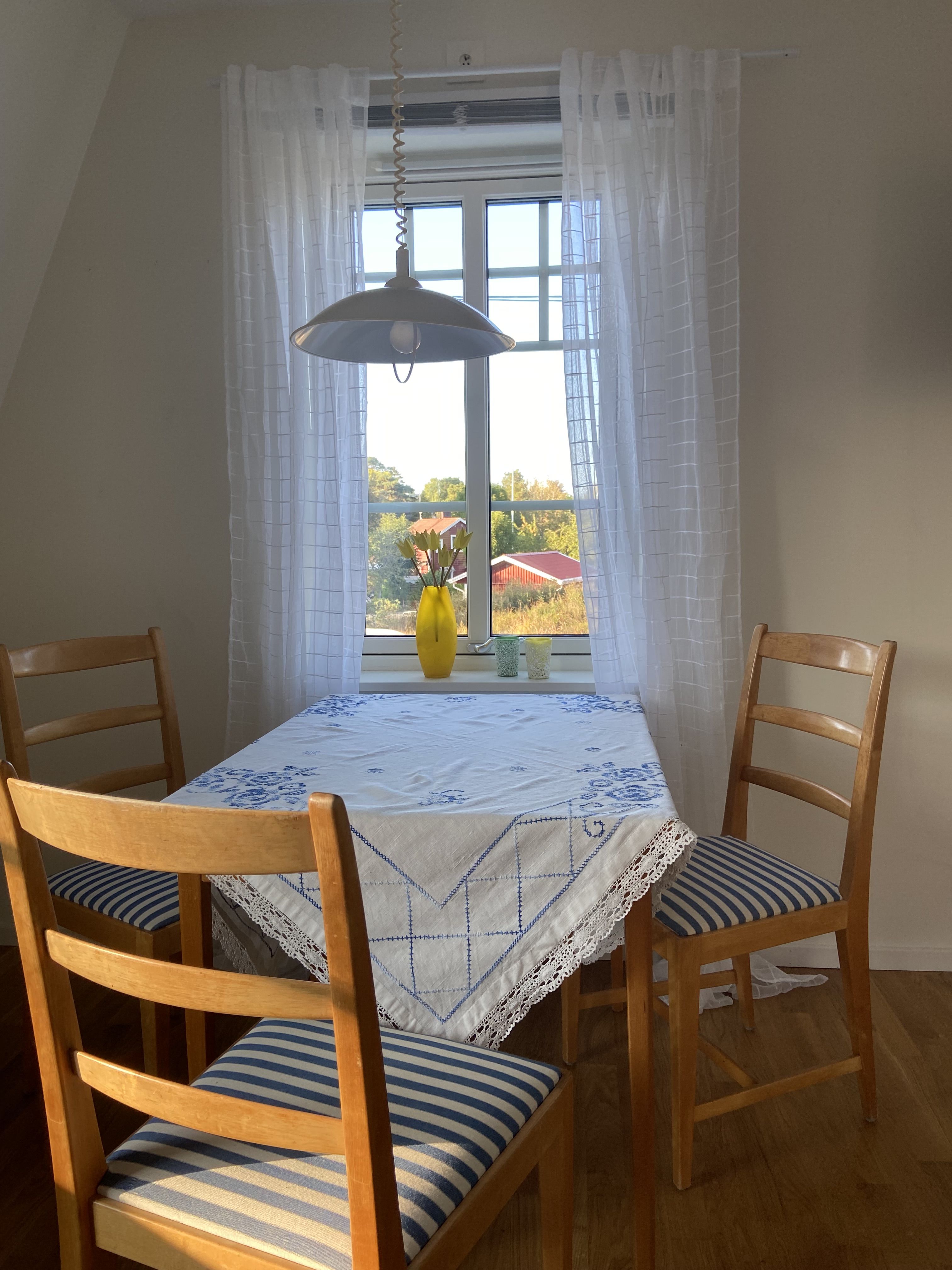 Nära Norrtälje och nära skärgården. Allt du behöver i litet format. 