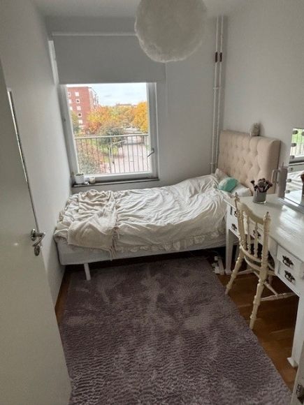 Solna - 4rok - 12mån - 18.533kr/mån