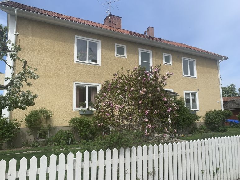 Strängnäs - 1rok - 6mån - 7.475kr/mån