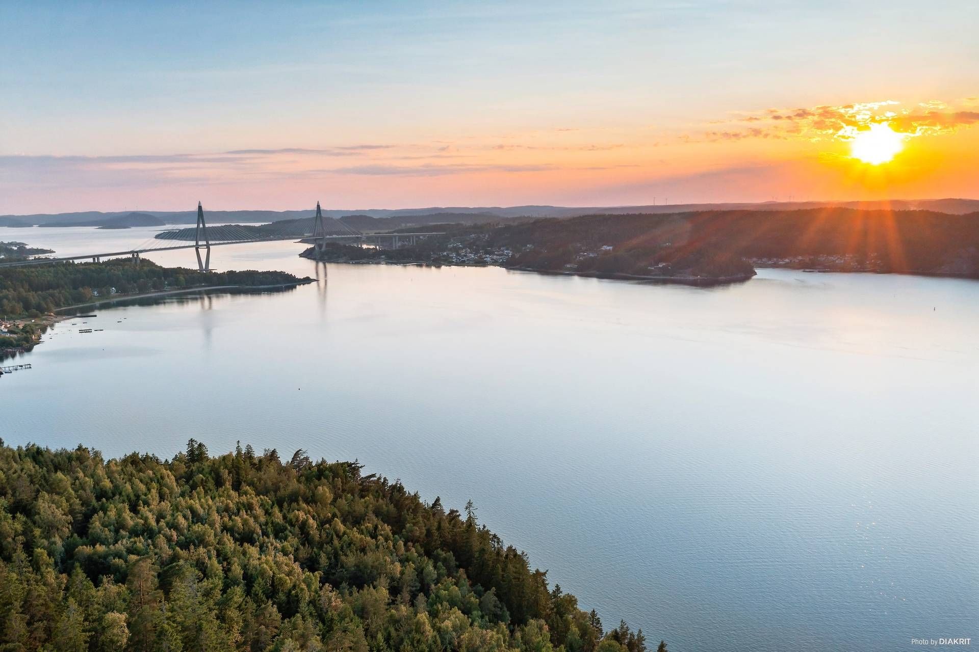 4 rum och kök i markplan med inhängnad uteplats