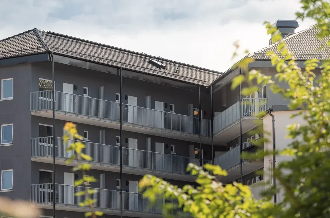 3 rok med balkong i centrala Hässleholm!