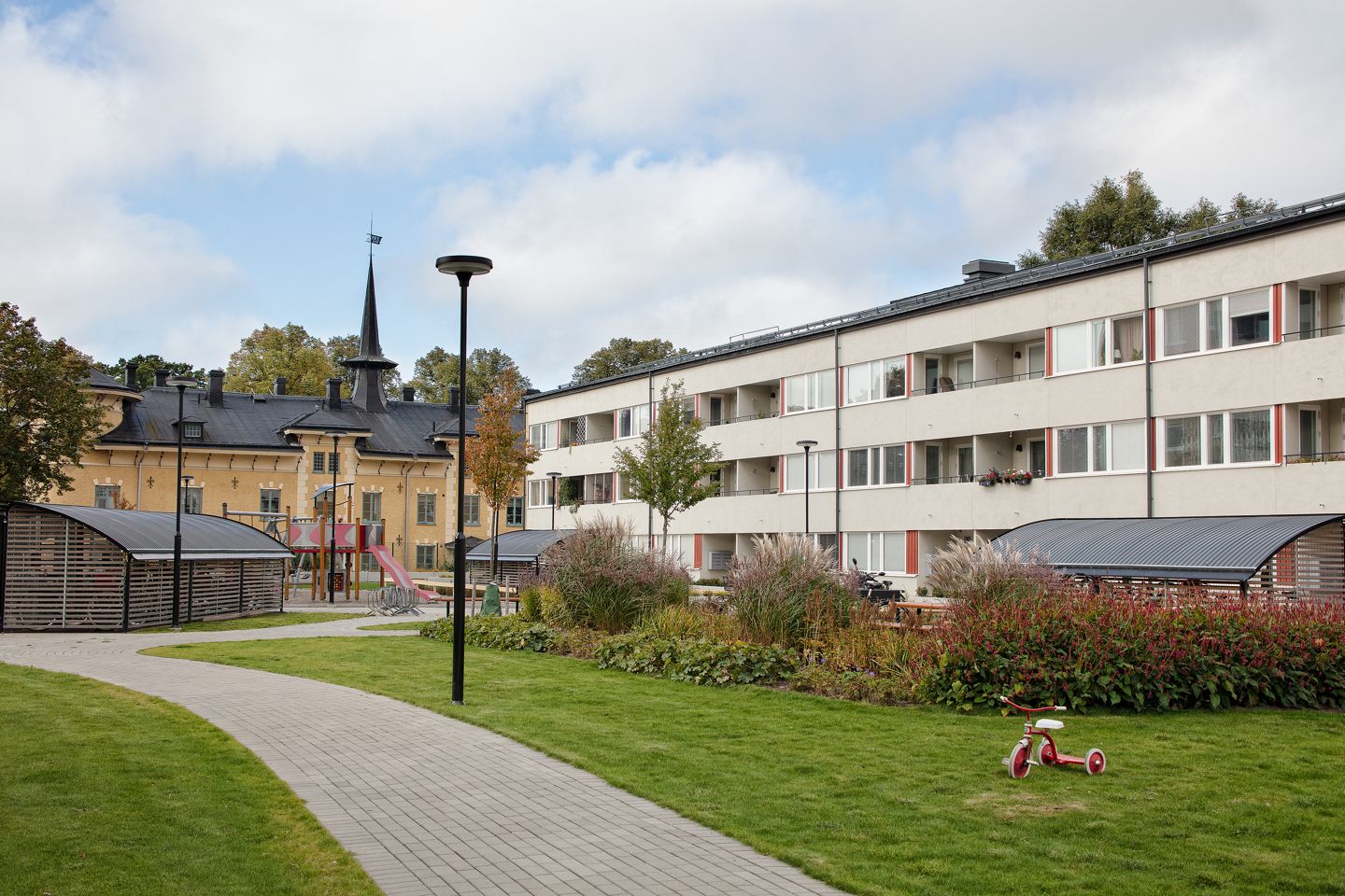 3 rums hus i ÖREBRO