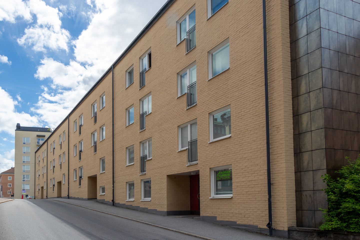 3 rums hus i ÖREBRO