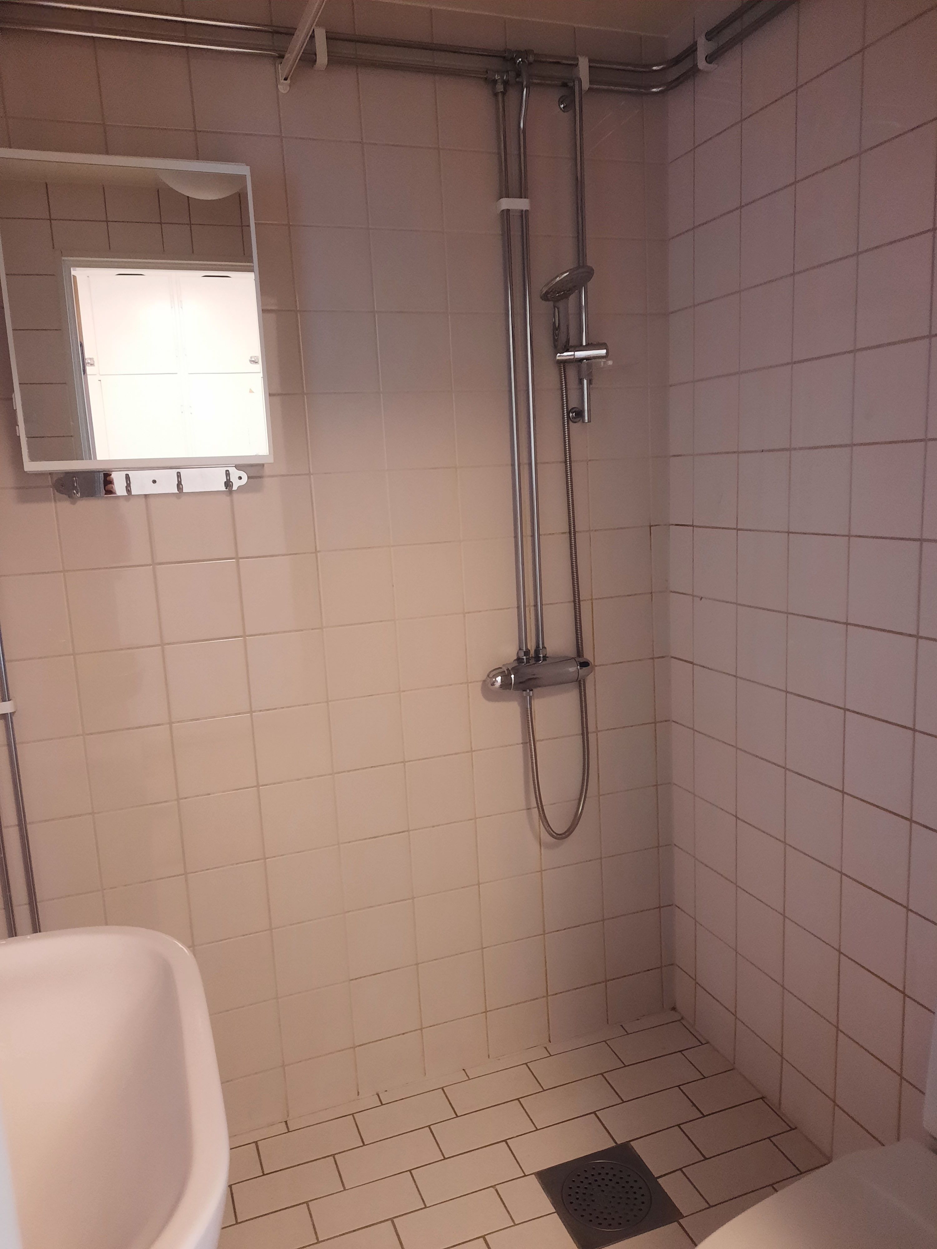 1 rums hus i ÖREBRO
