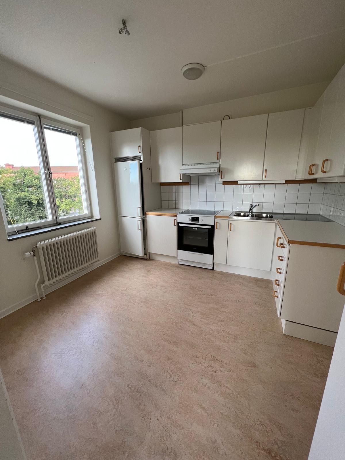 Ljus hörnlägenhet i Sundbyberg
