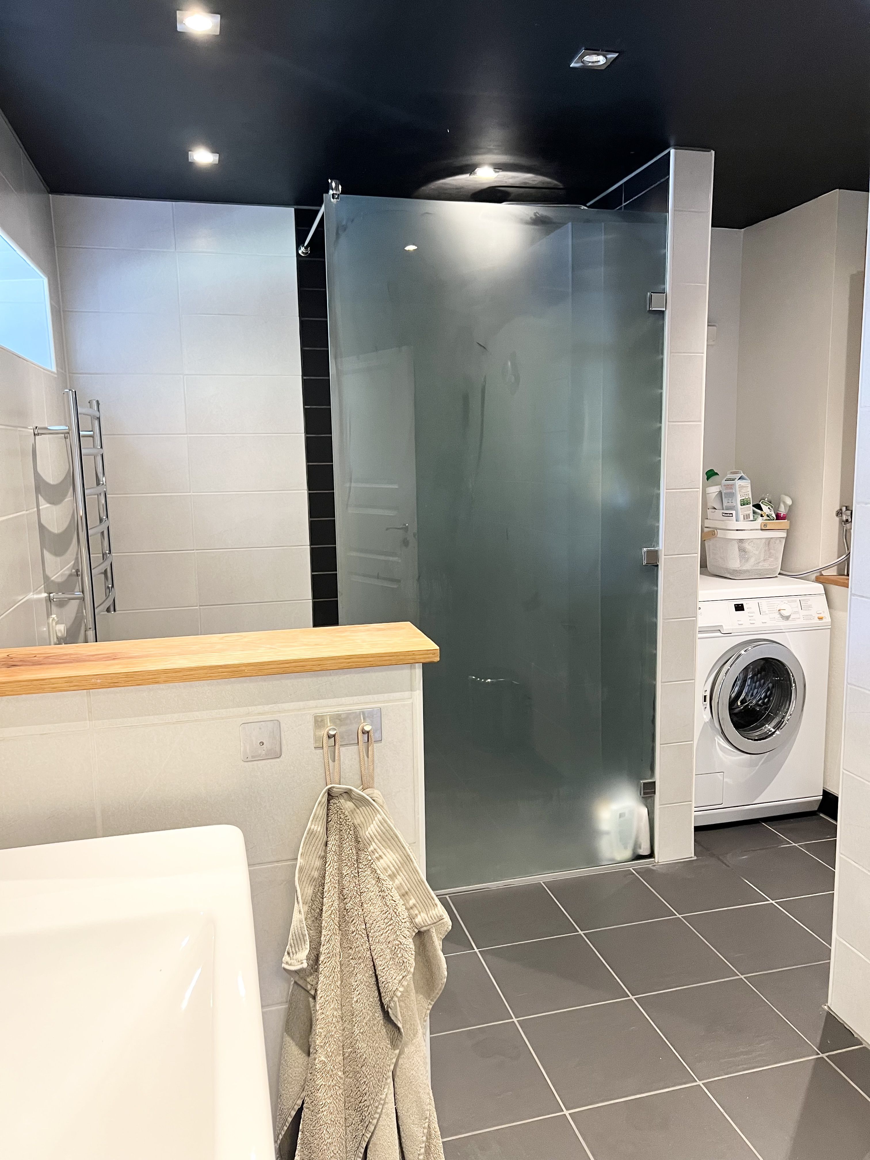 Stor trädgård, 3 sovrum. 