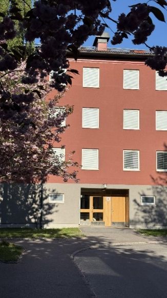 Handen - 3rok - 8mån - 14.375kr/mån